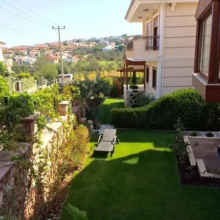 Spacious 3-story W Garden&pool,400m To